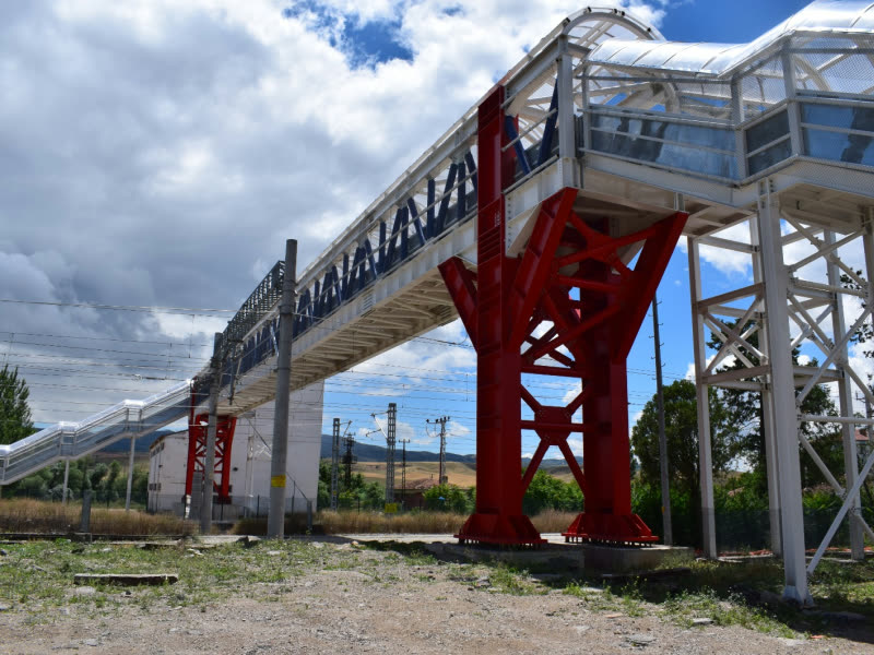Ankara–Sivas Yüksek Hızlı Tren Projesi — Yaya Geçiş Köprüsü İmalat ve Montajı — 3/3