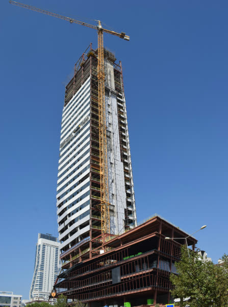 Biva Tower — 138 m Çelik Montajı — 4/4